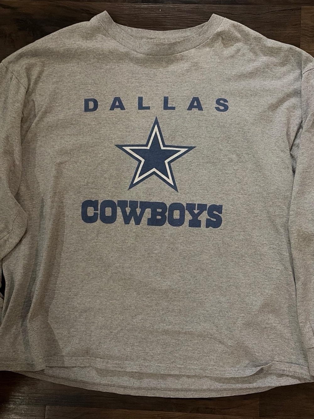 Dallas Cowboys Men’s Gray Long-Sleeve Tee